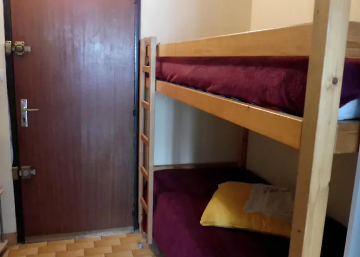 Genois Joli Mt St Martin Proche Port Cap D'agde Agde