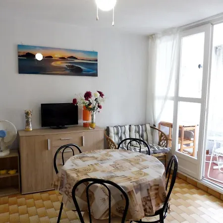 Genois Joli Mt St Martin Proche Port Cap D'agde *