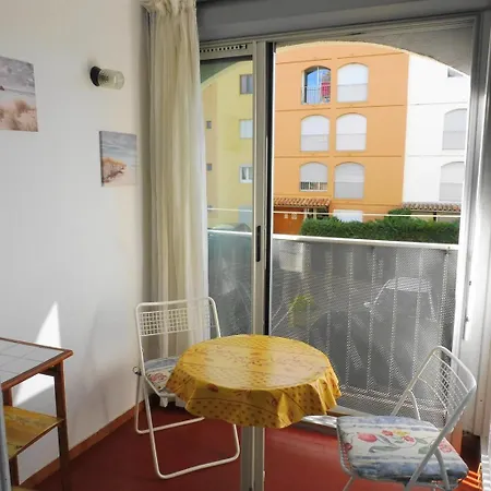 Genois Joli Mt St Martin Proche Port Cap D'agde Appartement