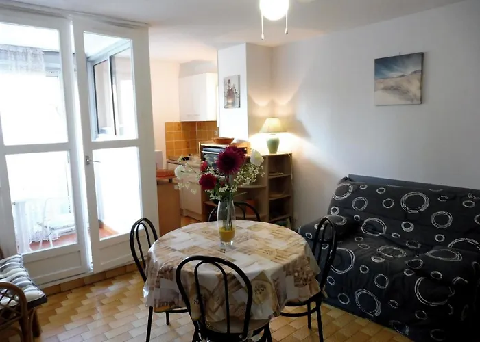 Genois Joli Mt St Martin Proche Port Cap D'agde Apartment *